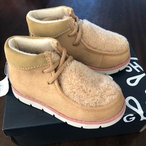 Oshkosh girls boots